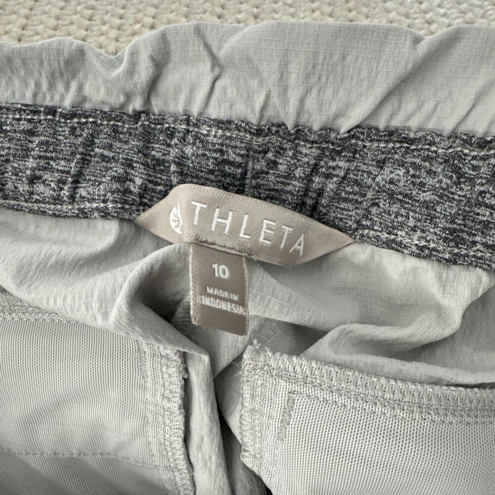 NWT Athleta Fitness Size 10 Trekkie Paper Bag Shorts Womens Silver Gray Outdoor - Picture 4 of 5